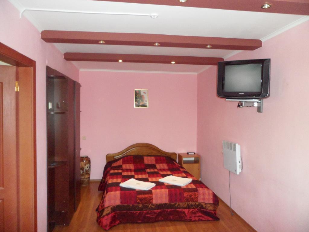 Hotel And Sport Complex Dinamo Dnipro Room photo
